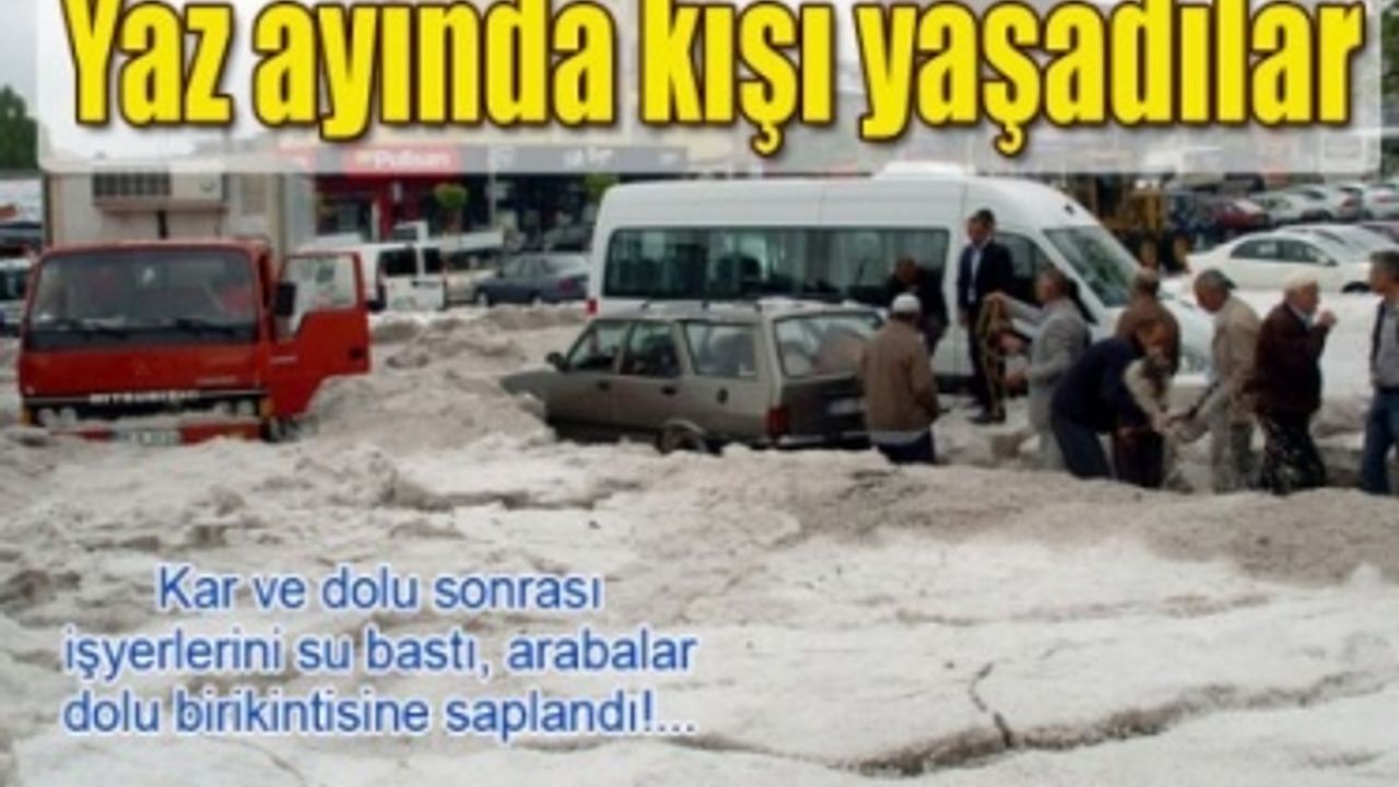 Erzurum'u dolu vurdu; minibüs, kar gibi dolu birikintisine saplandı