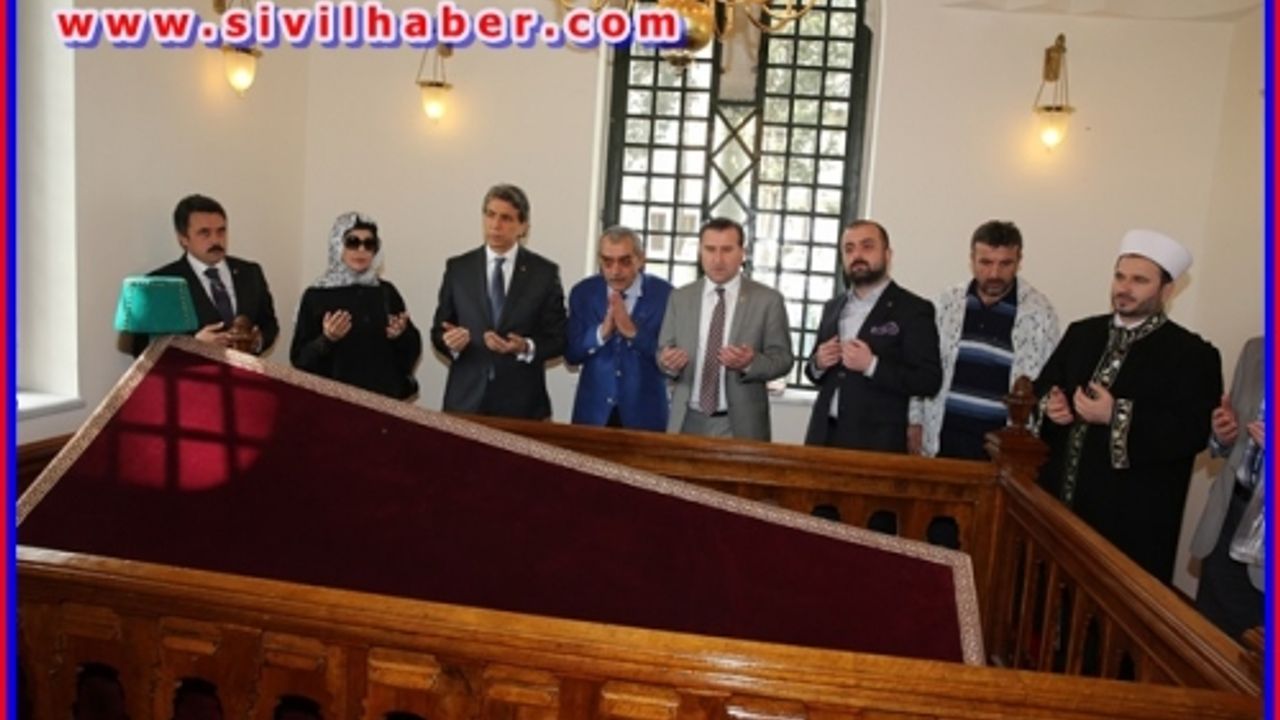 GAZİ OSMAN PAŞA ÖLÜM YIL DÖNÜMÜNDE RESTORE EDİLEN TÜRBESİNDE ANILDI