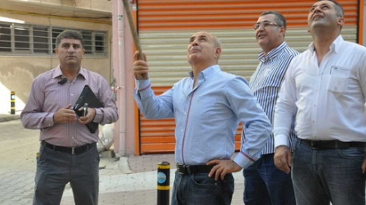 KAÇAK ÇATI KATINI KESER ELE VERİRKEN, KAÇAK BODRUM KATA BAŞKANIN DÜŞMESİ Mİ GEREK!