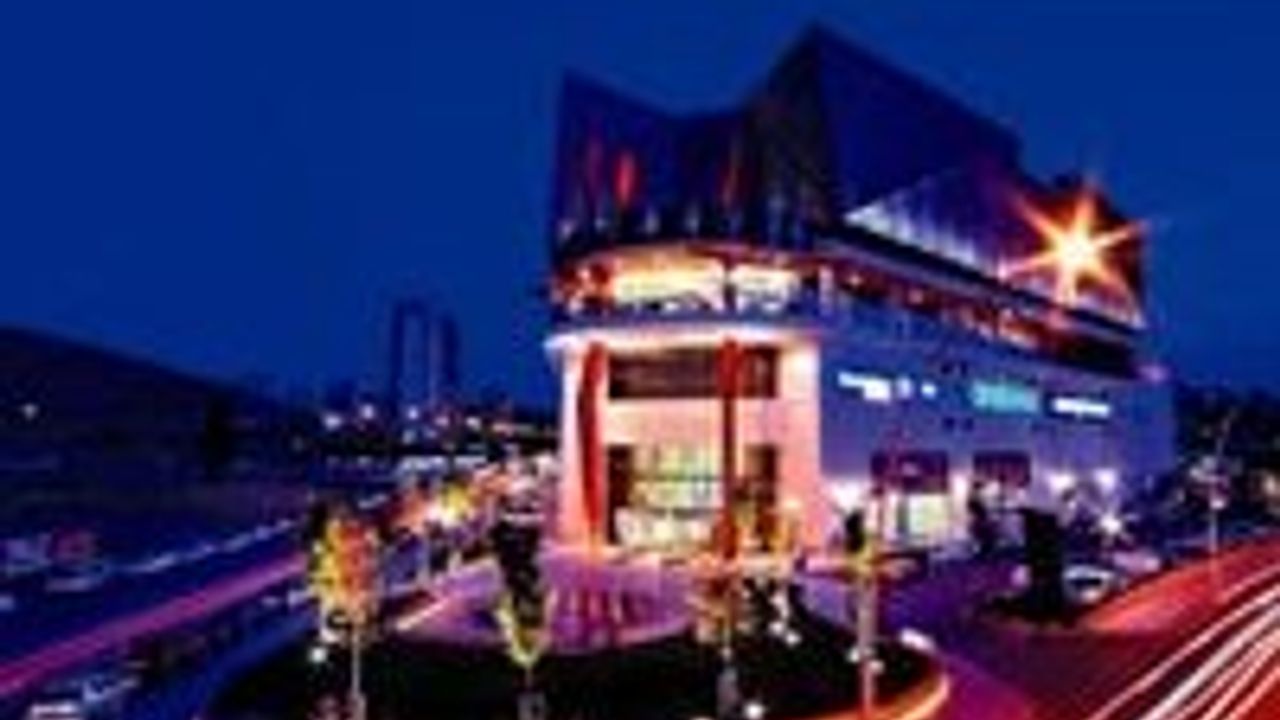 Marka olmayınca dümeni AVM'ye kırdılar