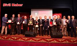 Prof. Dr. Hayrettin İvgin’in, sanat hayatının 60. yılını kutlandı.