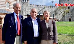 Rus Edebiyatının Büyük İsmi Tolstoy'un Yeğeni Nikolai Tolstoy ve Eşi Fatih'te