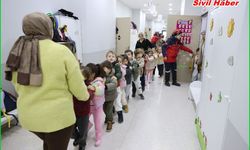 Bayrampaşa’da miniklerle deprem tatbikatı