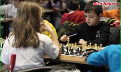 Kartal’da 23 Nisan Coşkusu Satranç Turnuvası ile Başladı
