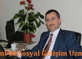 İnsanî ve Sosyal Gelişim Uzmanı Dr. H. Emin SERT