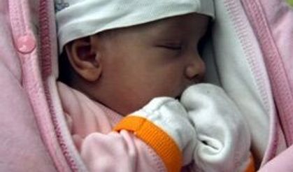 Kaza, 2 aylık bebeği annesinden ayırdı