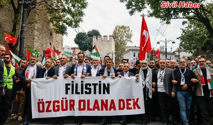 İstanbul'da yüz binlerin katılımıyla tarihi Gazze yürüyüşü