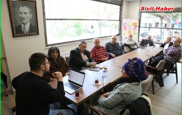 Eyüpsultan’da emeklilere yönelik bilinçlendirme seminerleri sürüyor