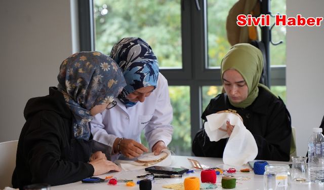 Silivrikapı'da El Nakışıyla Hikâyeye Yolculuk