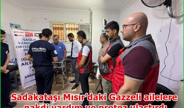Mısır’daki Gazzeli ailelere nakdi yardım ve protez ulaştırdı