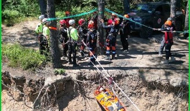 Eyüpsultan’da TAMP Heyelan konulu saha tatbikatı yapıldı