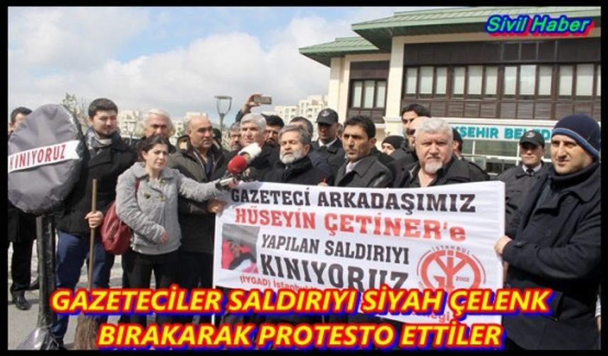 Gazeteciler belediyeye siyah çelenk bıraktı