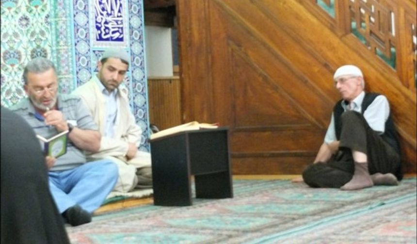 MELAHAT TOPUĞUN MEVLİDİ ŞERİFİ