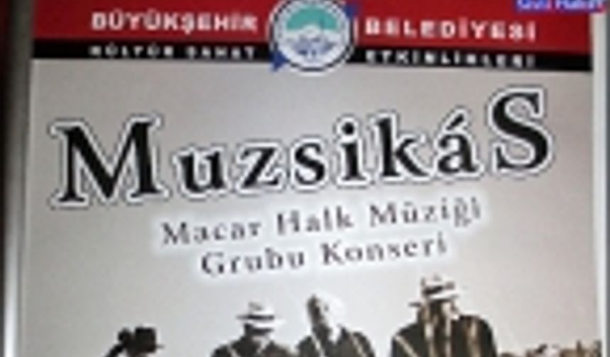 MACARLARDAN UNUTULMAZ KONSER 