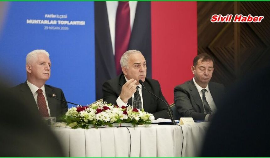 Başkan Turan, Vali Gül Başkanlığında Düzenlenen Fatih Muhtarlar Toplantısına Katıldı