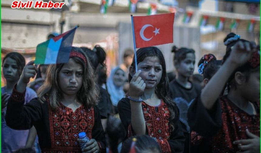 İHH Gazze’de sahra okulu açtı