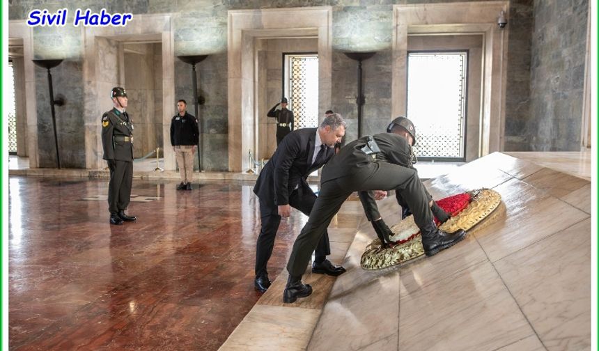 Hekimler 1 Ekim Ulusal Muayenehane Hekimleri Günü vesilesiyle Anıtkabir’i Ziyaret Etti!