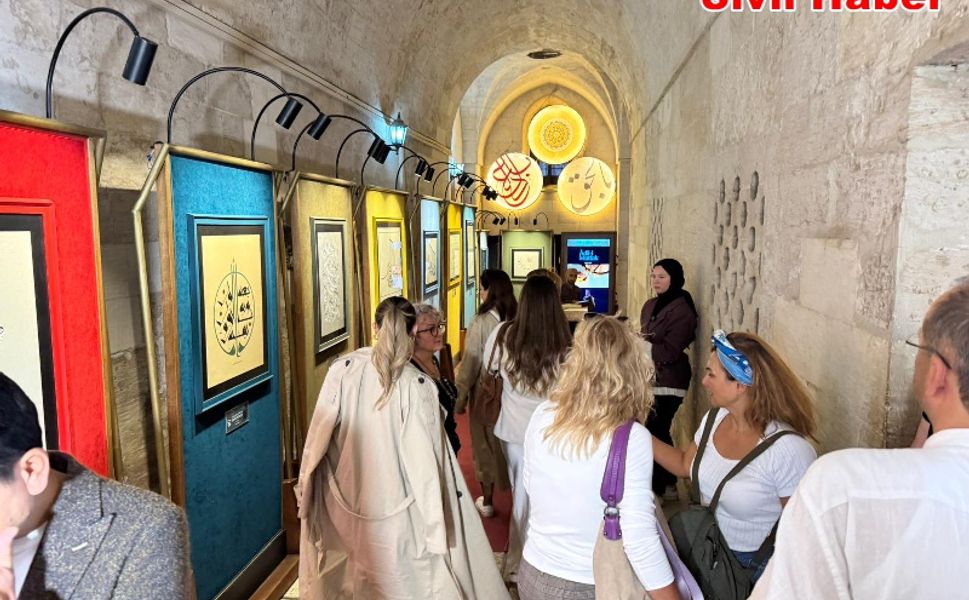 Âdil-i Mutlak Hat Eserleri Sergisi Mardin’de Sanatseverlerle Buluştu