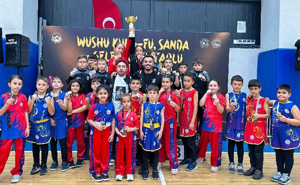 Minikler 3 Yıl Üst Üste İstanbul Şampiyonu!
